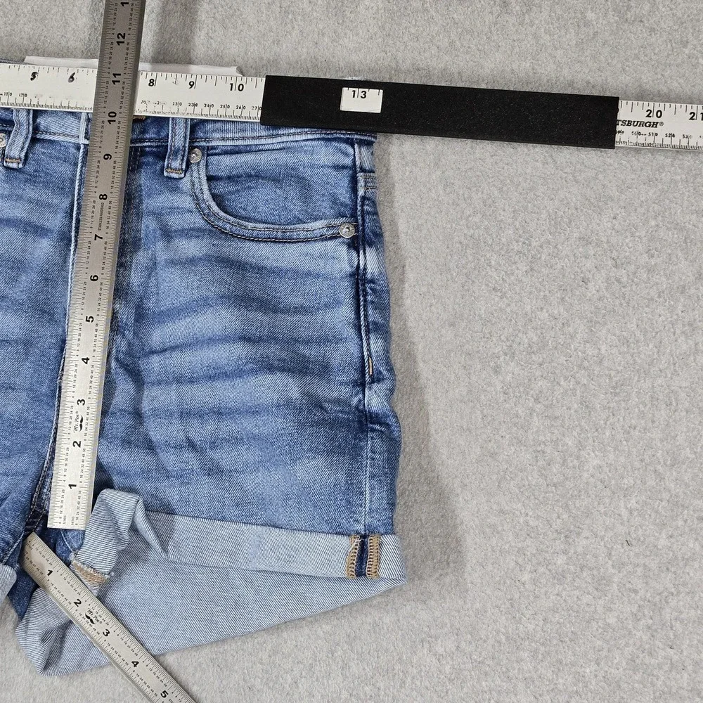 American Eagle Outfitters Women Shorts US 2 Blue Denim Jean Shorts Mom
